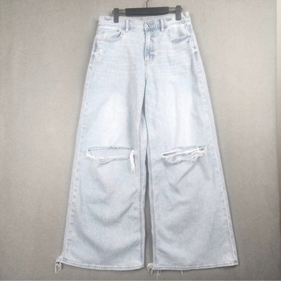 American Eagle Outfitters Denim - AE Super High Rise Ultra Wide Leg Distressed Baggy Fit Light Blue Jean Size 6